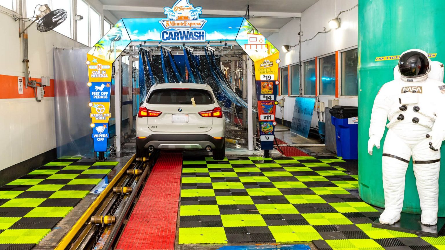 5 Minute Car Wash The South Bay's Premiere Car Wash